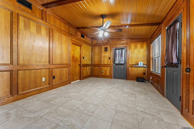7021 Bryce Canyon Dr, Central, LA 70739