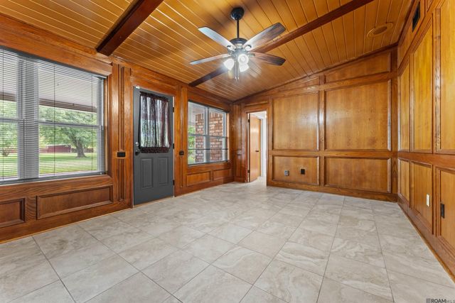 7021 Bryce Canyon Dr, Central, LA 70739