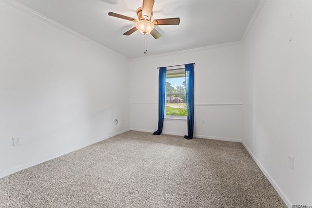 7021 Bryce Canyon Dr, Central, LA 70739