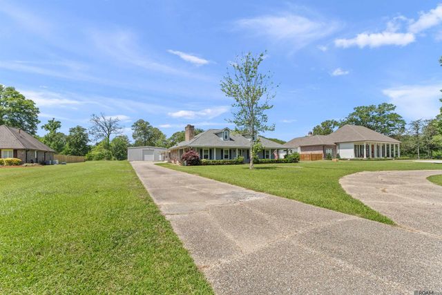 7021 Bryce Canyon Dr, Central, LA 70739