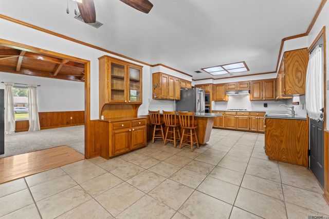 7021 Bryce Canyon Dr, Central, LA 70739