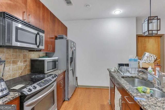 898 Oak Street SW 3227, Atlanta, GA 30310