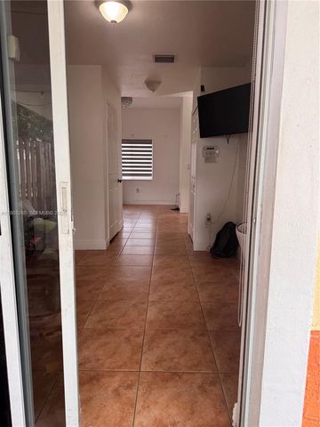 7400 NW 178th St 7400, Hialeah, FL 33015