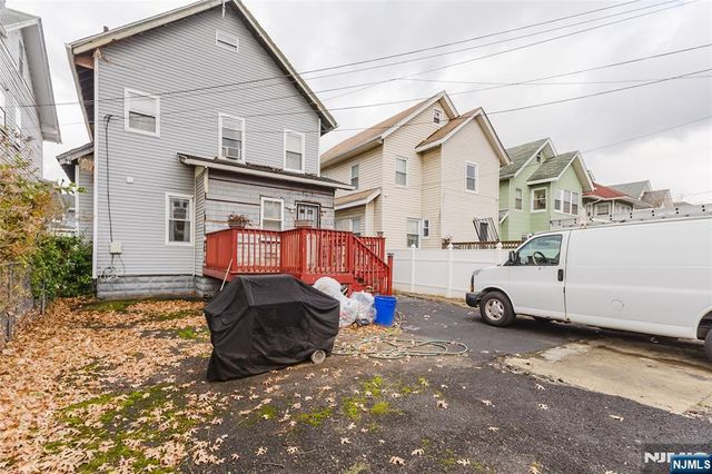 44 Irving, East Orange, NJ 07018