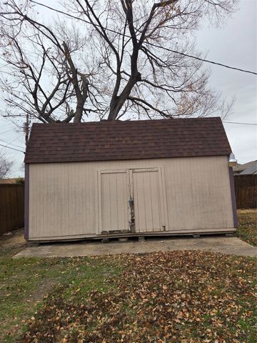 2721 Blue Ridge Drive, Mesquite, TX 75150