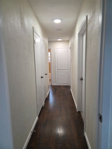 2721 Blue Ridge Drive, Mesquite, TX 75150