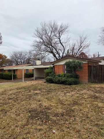 2721 Blue Ridge Drive, Mesquite, TX 75150