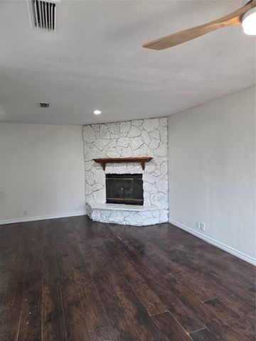 2721 Blue Ridge Drive, Mesquite, TX 75150