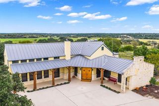 2320 Fiedler Rd, Harper, TX 78028