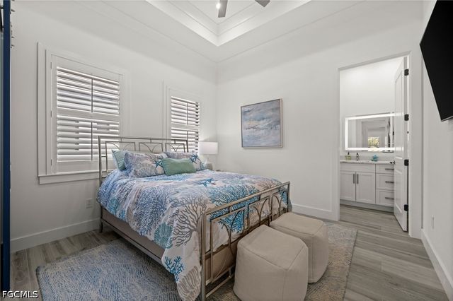 5305 Bayshore AVE, Cape Coral, FL 33904