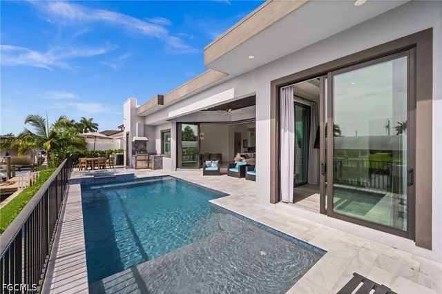 5305 Bayshore AVE, Cape Coral, FL 33904