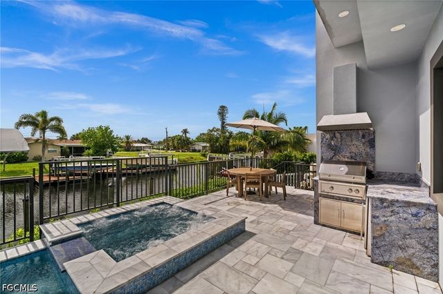 5305 Bayshore AVE, Cape Coral, FL 33904