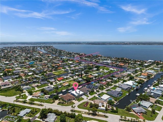 5305 Bayshore AVE, Cape Coral, FL 33904