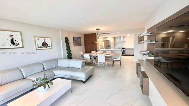 155 Ocean Lane Dr 1105, Key Biscayne, FL 33149