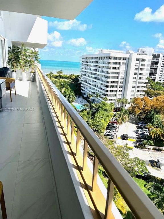 155 Ocean Lane Dr 1105, Key Biscayne, FL 33149