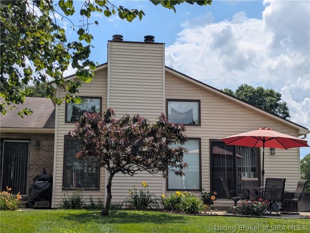 50 Virginia Drive, Jeffersonville, IN 47130