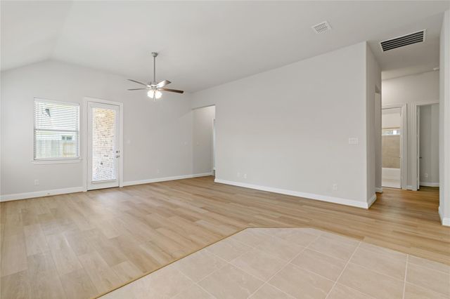 2131 Villa Flora Lane, Friendswood, TX 77546