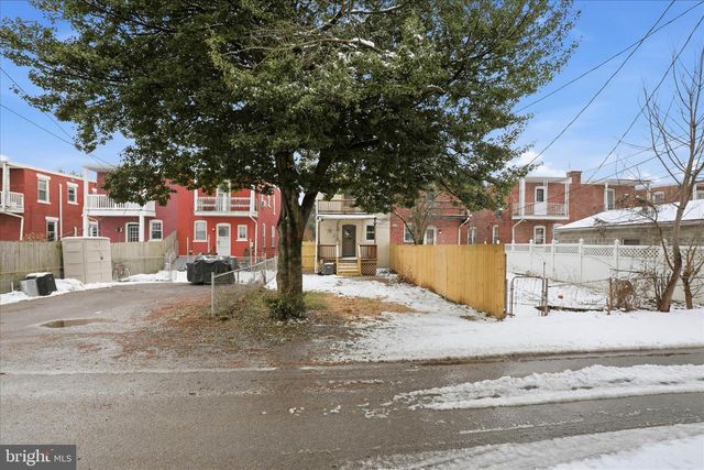 639 S WEST END, Lancaster, PA 17603