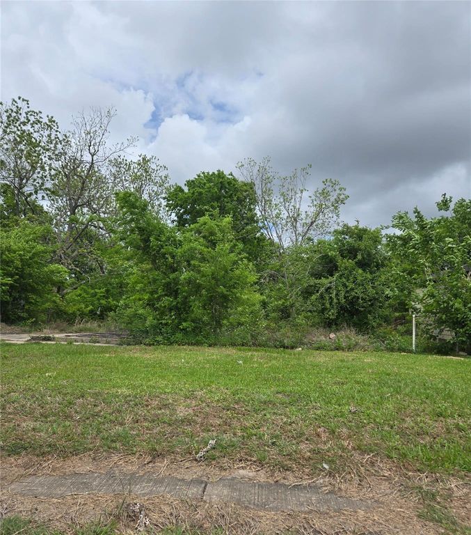 5021 Airport Boulevard, Houston, TX 77048