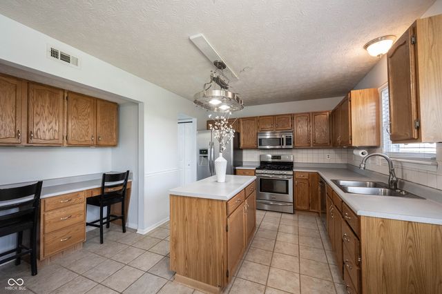 6531 Breckenridge Drive, Indianapolis, IN 46236