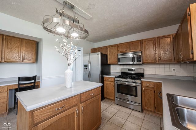 6531 Breckenridge Drive, Indianapolis, IN 46236