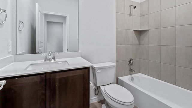 4176 Waldron Trail, Forney, TX 75126
