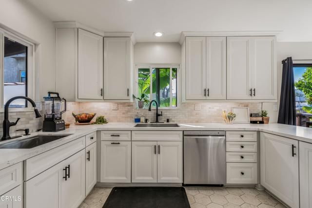 3880 Loma Vista Road, Ventura, CA 93003