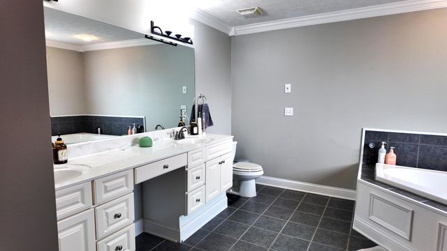 716 Hackney Court, Richmond, KY 40475