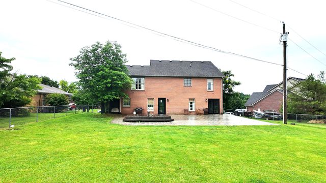 716 Hackney Court, Richmond, KY 40475