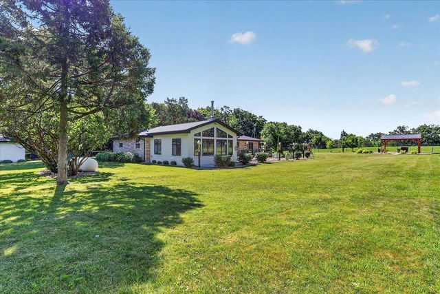 10801 N Vogel Road, Milton, WI 53563