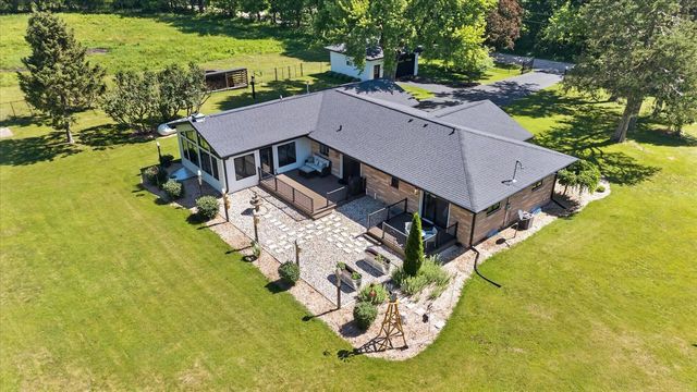10801 N Vogel Road, Milton, WI 53563