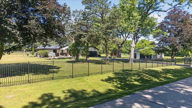 10801 N Vogel Road, Milton, WI 53563