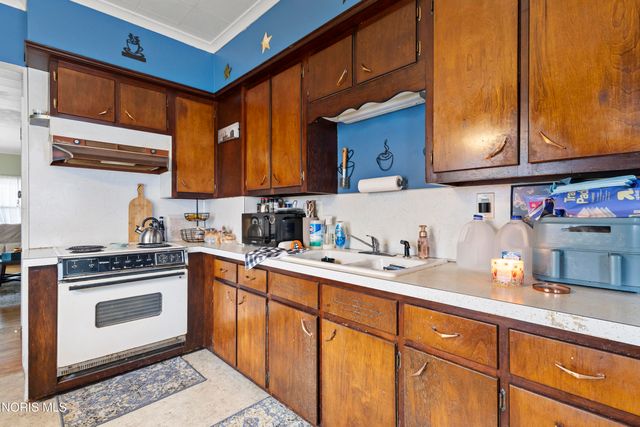 1810 Brussels Street, Toledo, OH 43613