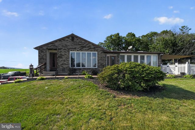 336 FOCHT LN, Hamburg, PA 19526