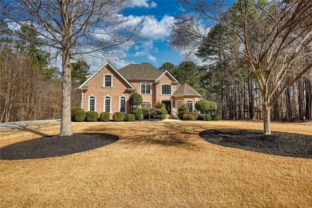 401 St Regis Drive, Oxford, GA 30054