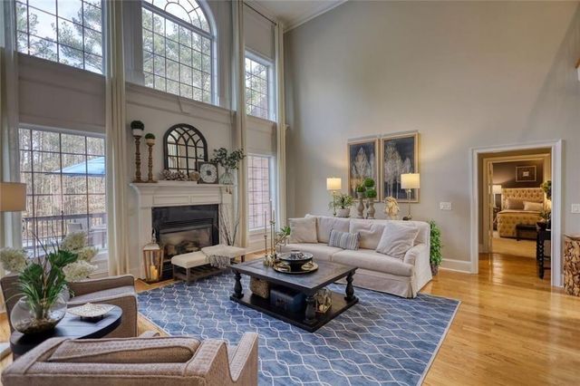 401 St Regis Drive, Oxford, GA 30054