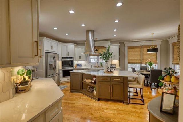 401 St Regis Drive, Oxford, GA 30054