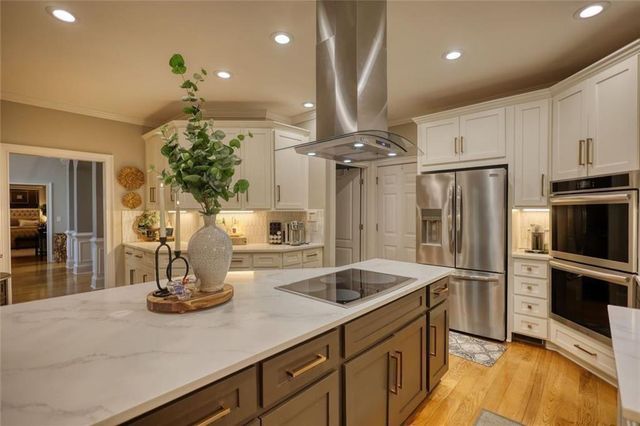 401 St Regis Drive, Oxford, GA 30054