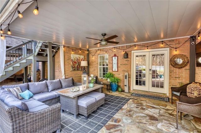 401 St Regis Drive, Oxford, GA 30054