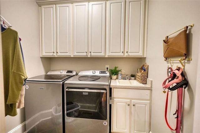 401 St Regis Drive, Oxford, GA 30054