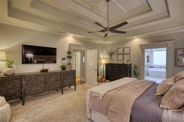 401 St Regis Drive, Oxford, GA 30054