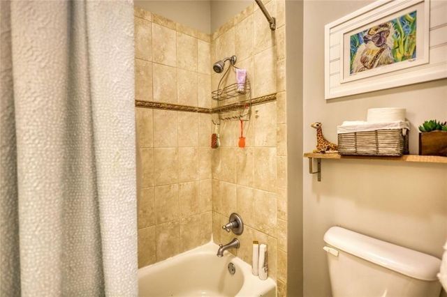 401 St Regis Drive, Oxford, GA 30054