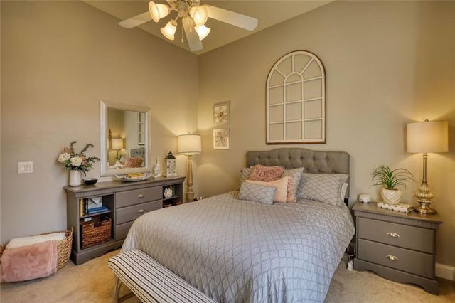 401 St Regis Drive, Oxford, GA 30054