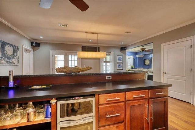 401 St Regis Drive, Oxford, GA 30054