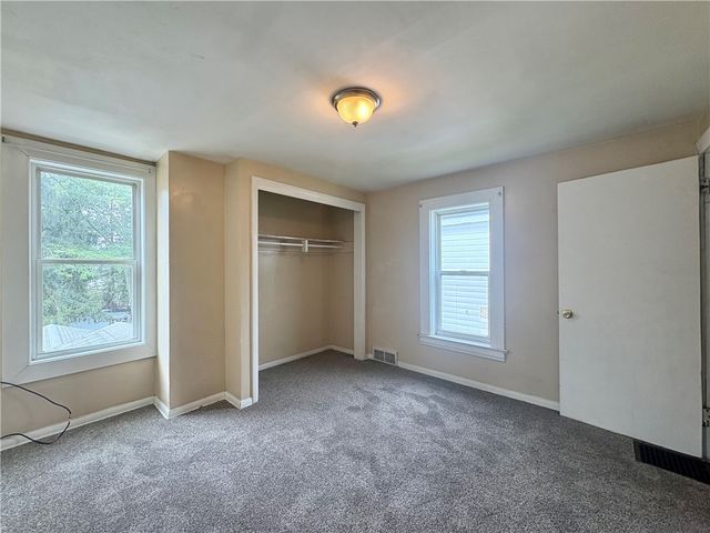 442 Park St, Rochester, PA 15074