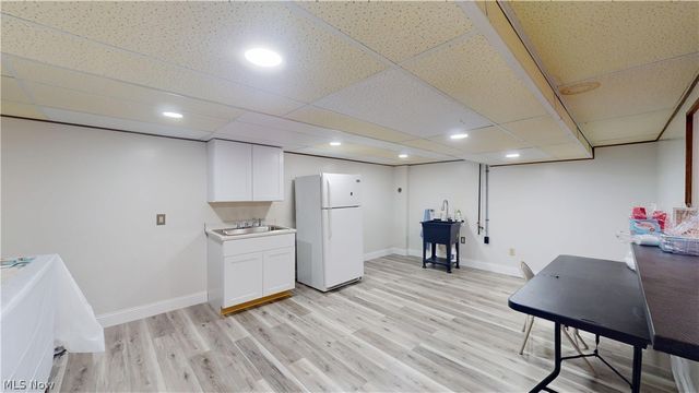 5143 Calla Avenue NW, Champion, OH 44483