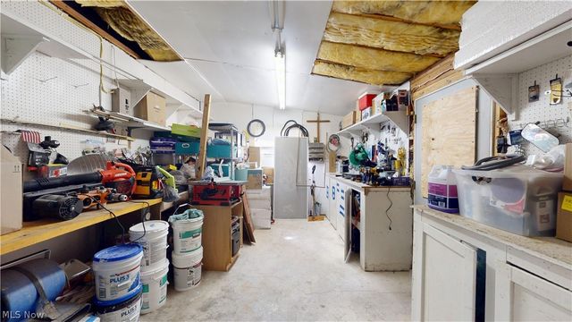 5143 Calla Avenue NW, Champion, OH 44483