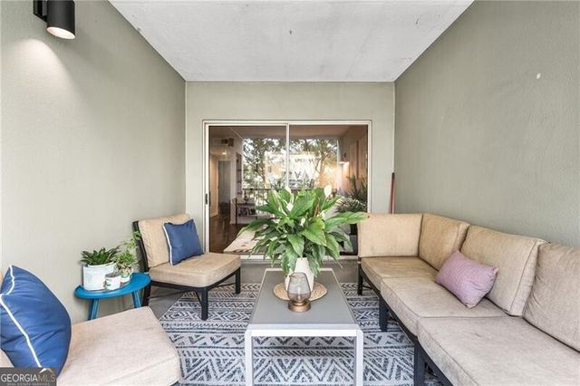 275 13th Street NE 210, Atlanta, GA 30309