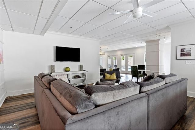 275 13th Street NE 210, Atlanta, GA 30309