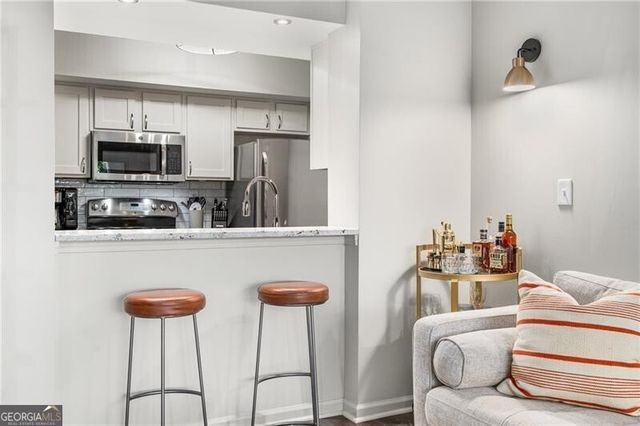 275 13th Street NE 210, Atlanta, GA 30309